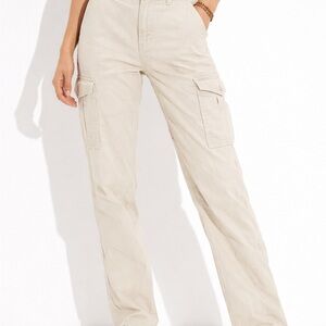 American Eagle Size 4 Regular Tan Khaki Colored Cargo Pants